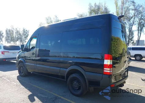 2017 Mercedes-Benz Sprinter 2500 Standard Roof V6 из США, поврежденный, VIN WDZPE7CD9HP414002